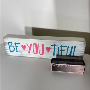 Mary Kay Gel Semi Matte Lipstick -Crushed Berry